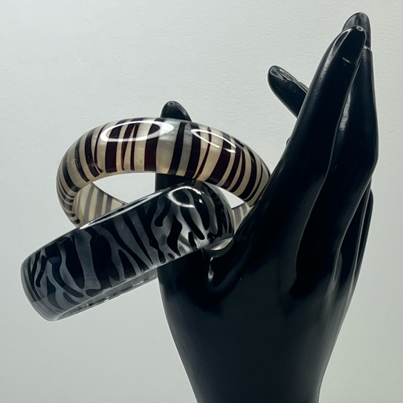 Two Animal Print Bangles | Gray & Silver | Brown & Cream - Picture 4 of 14